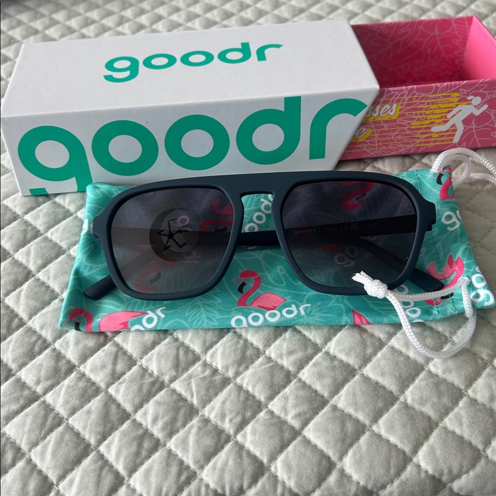 Goodr Deja Vu Daydream Sunglasses (NWT)